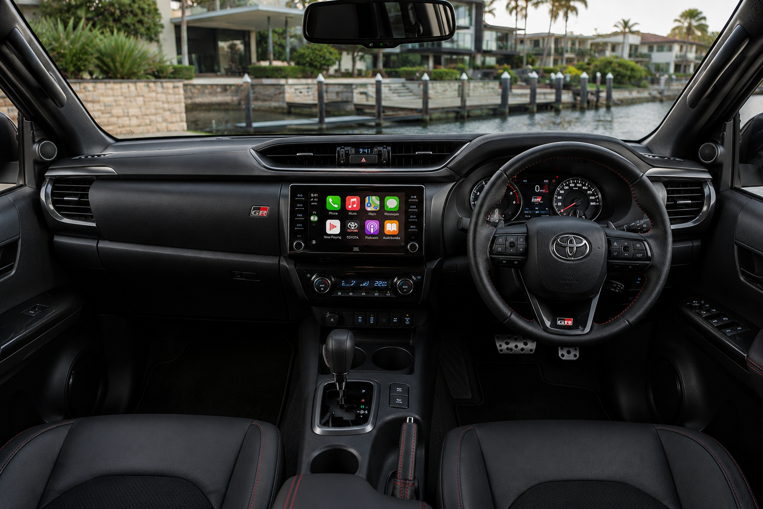 2024 Toyota Hilux GR Sport thumbnail 4
