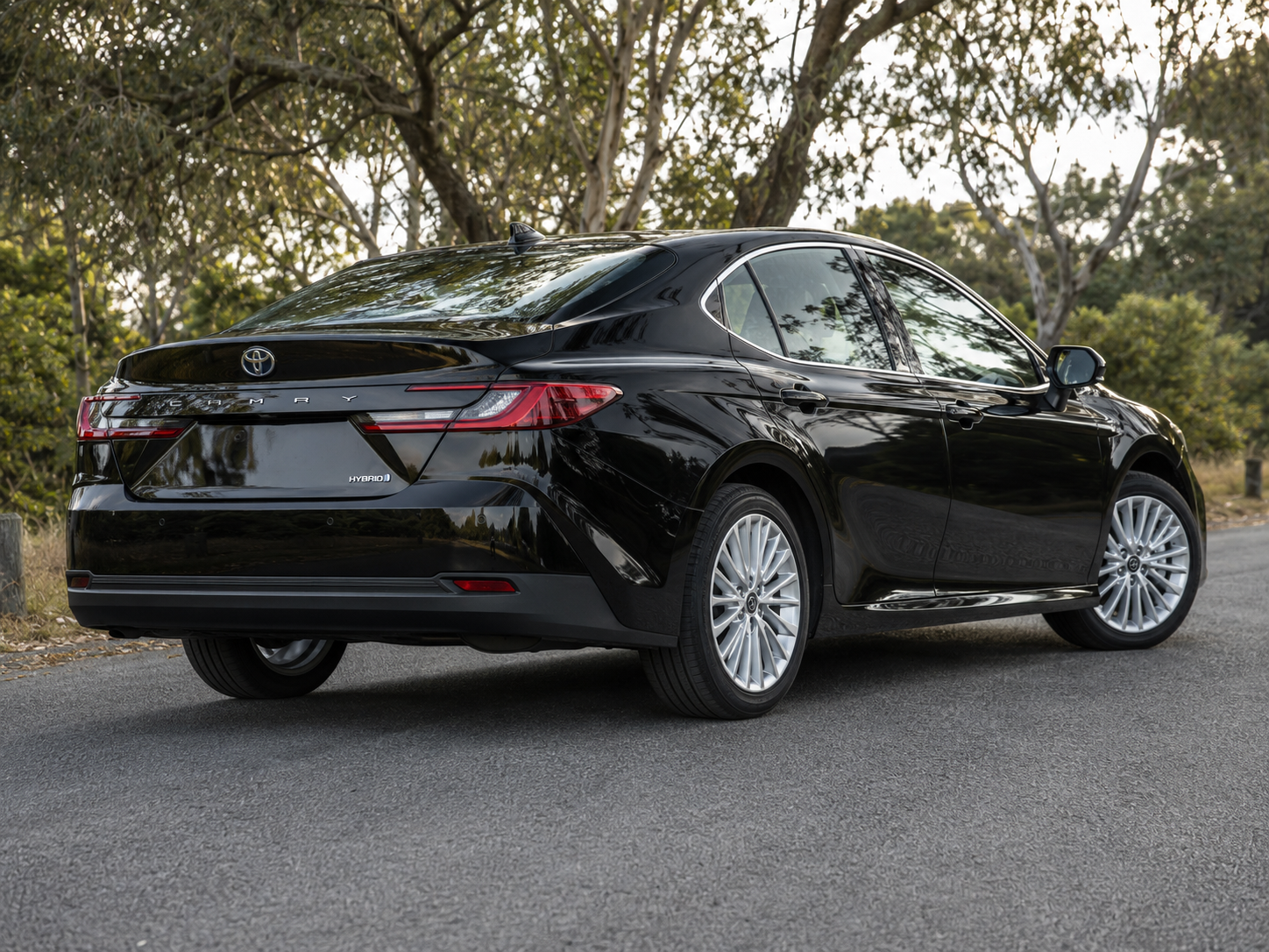 2026 Toyota Camry thumbnail 3